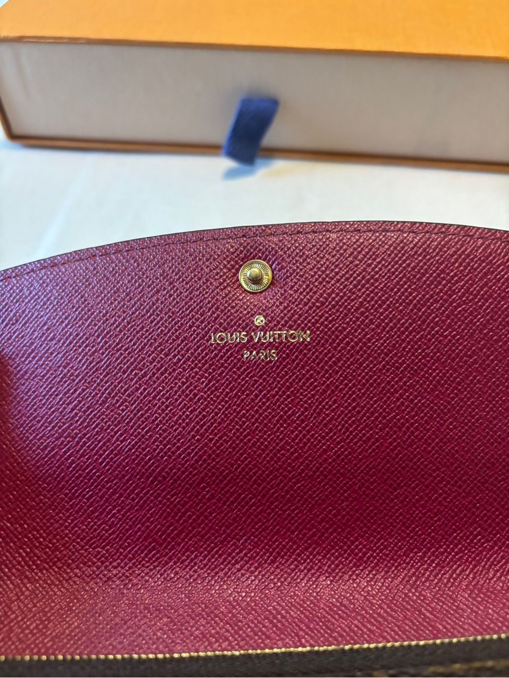 Louis Vuitton Monogram Canvas Wallet in Brown with Pink Snap - Picture 7 of 16